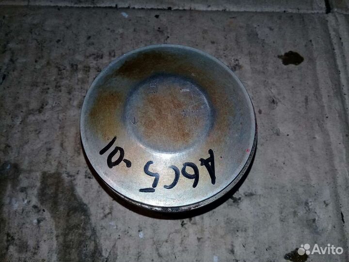 Поршень Audi A6 C5 2.4 AGA