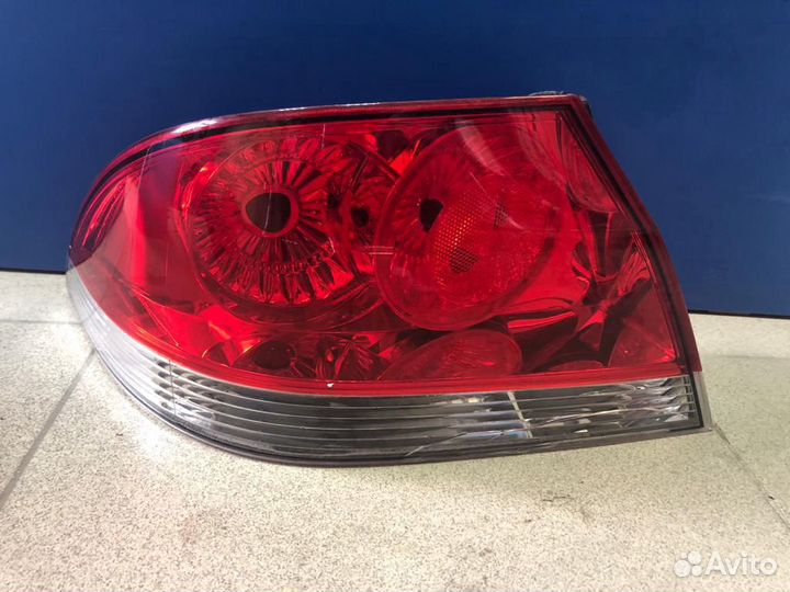 Фонарь задний левый Митсубиси лансер 9