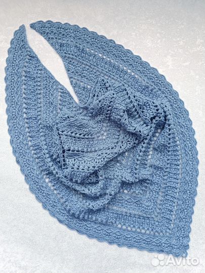 Шаль бактус из полушерсти