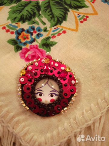 Брошь ручной работы