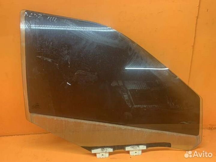 Стекло двери Ford Explorer U502 3.5 2014