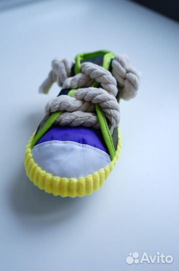 Игрушка (кроссовок) для собак