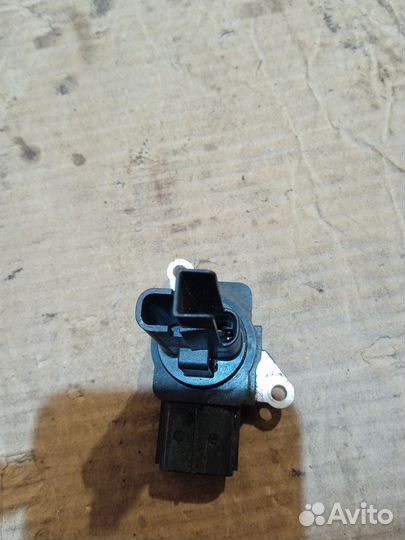 Датчик массового расхода воздуха дмрв Toyota Camry