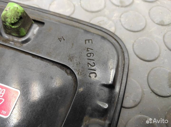 Лючок топливного бака Bmw 330Ci E46 M54B30 3.0