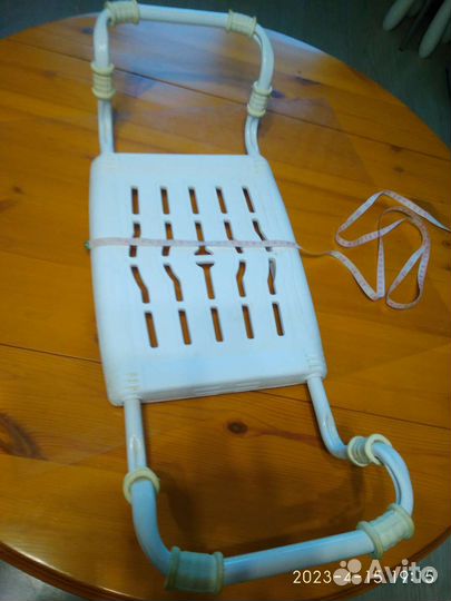 Сиденье ванны