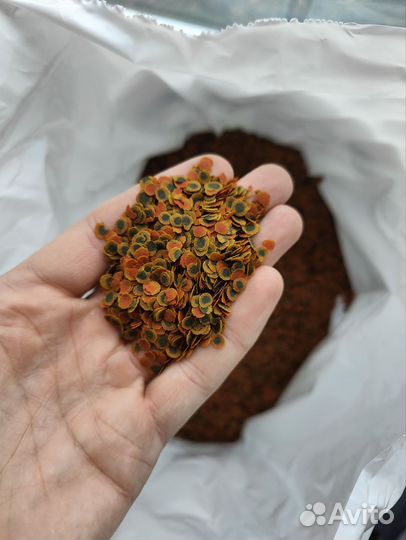 Корм для аквариумных рыбок