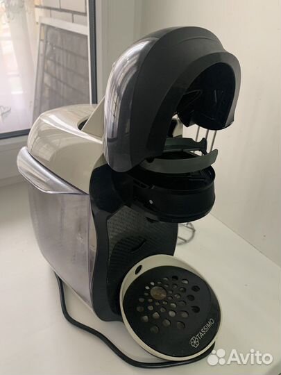 Кофеварка капсульная Bosch Tassimo happy TAS1007