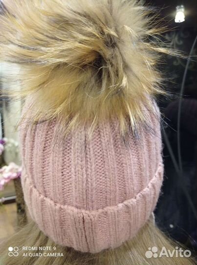 Шапка зимняя с натуральным помпоном