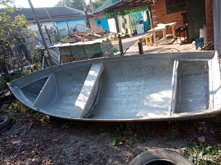 Прадается лодка