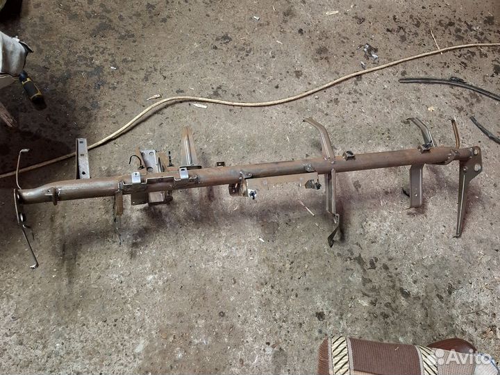 Усилитель панели торпедо Лада Калина 1