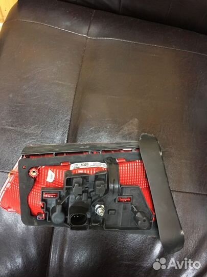 Фонарь в крышку багажника не диодный Ауди А6 С7