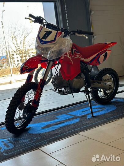 Мотоцикл Кроссовый Apollo RFZ start 125L, 17/14