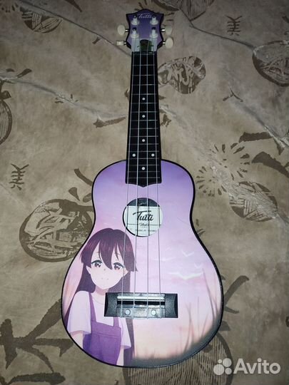 Продам укулеле