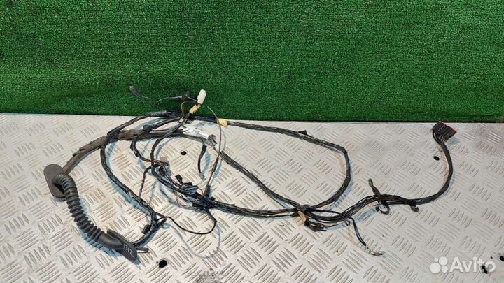 Проводка крышки багажника Ford Focus 2 2005