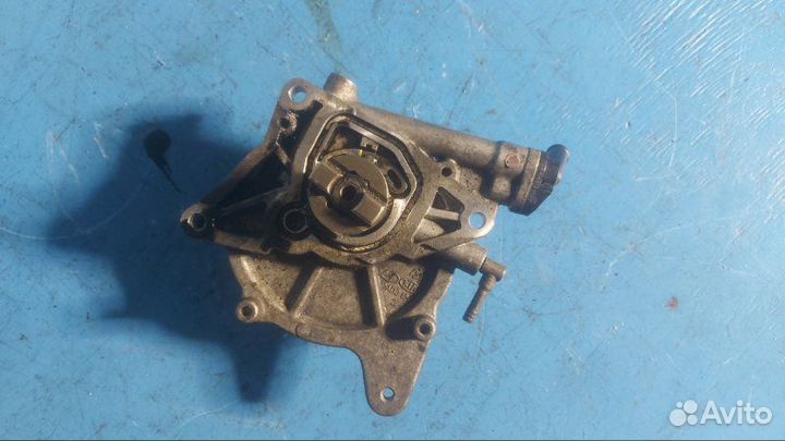 Вакуумный насос тормозов Hyundai Santa Fe CM