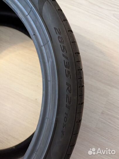 Pirelli P Zero 285/35 R21 105Y