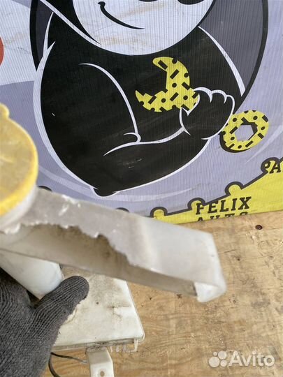 Бачок омывателя Nissan Serena (pnc24) 1999-2005