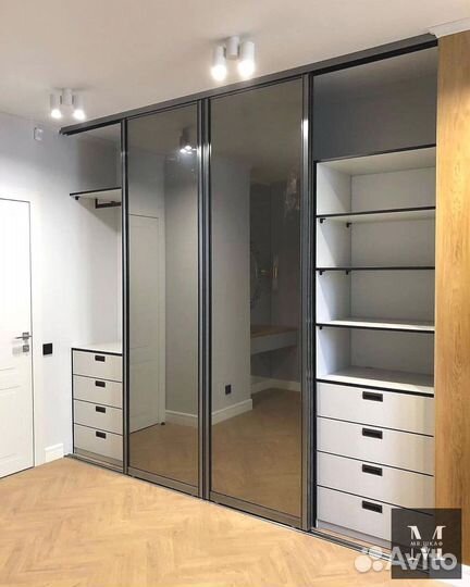 Шкаф купе современный