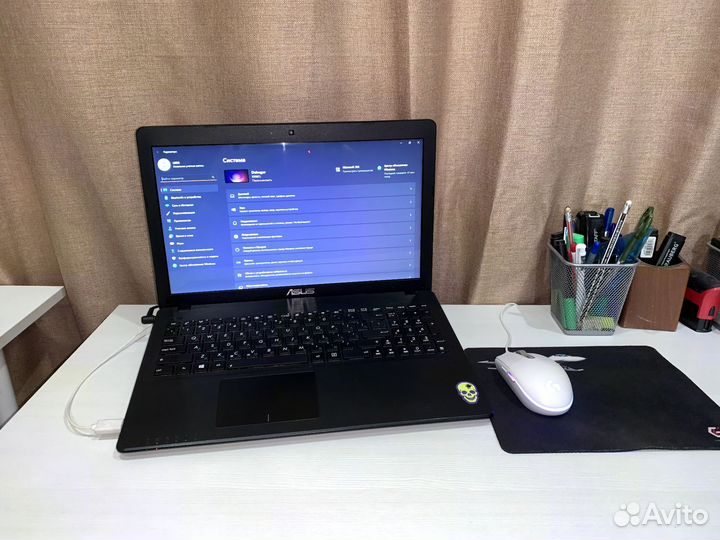 Ноутбук asus X550CL