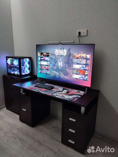 Компьютерный стол / письменный стол