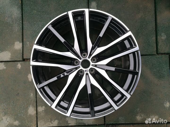 Диск R 22 BMW X5 (M). 1 штука