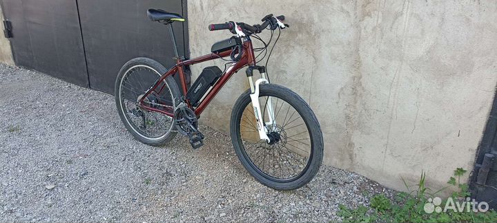 Электровелосипед 350W Giant