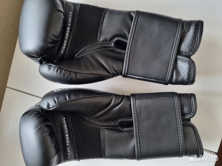 Боксерские перчатки 120 outschock