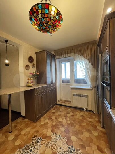 3-к. квартира, 102 м², 8/22 эт.