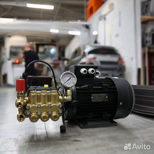 Мойка высокого давления авд Hawk 240 бар