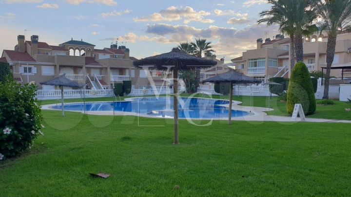 Дом 110 м² на участке 120 м² (Испания)