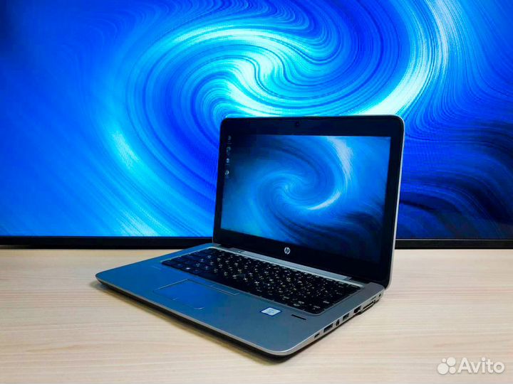 Быстрый ноутбук HP с SSD / i3 / i5