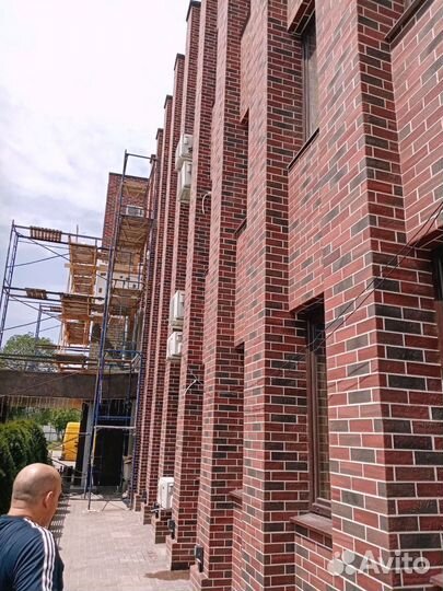 Гибкий кирпич на сетке