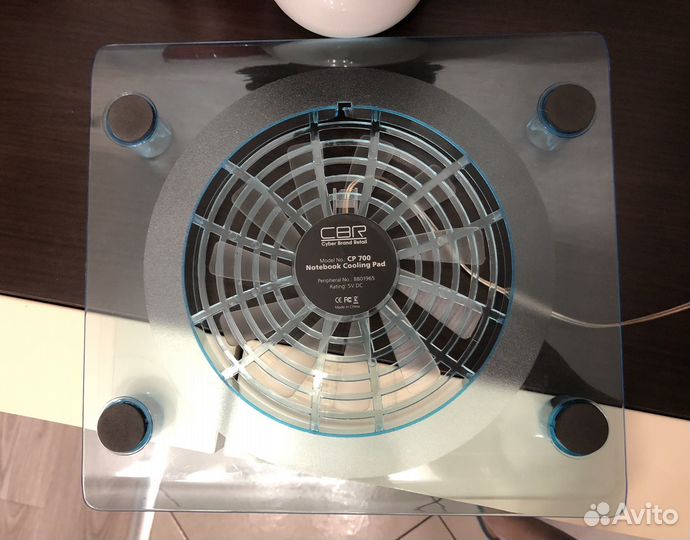 Подставка под ноутбук с вентилятором