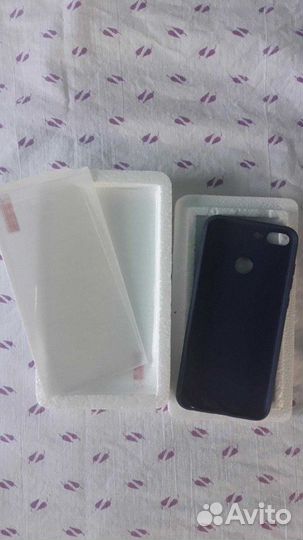 Чехол и защитное стекло на Honor 9 lite