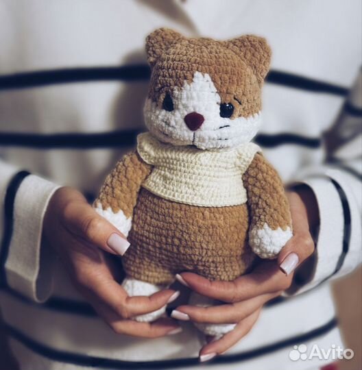 Вязаный котик