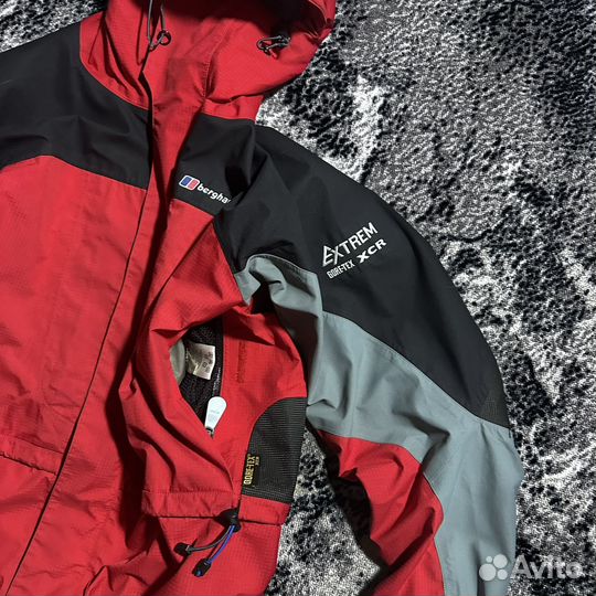 Куртка Berghaus extrem goretex xcr