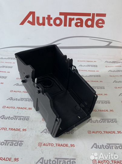 Площадка под аккумулятор ford focus 3