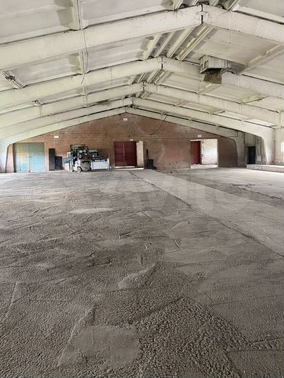 Склад, 2100 м²