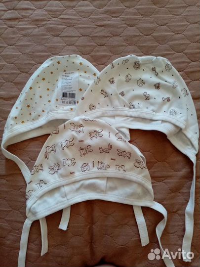 Новый набор чепчиков