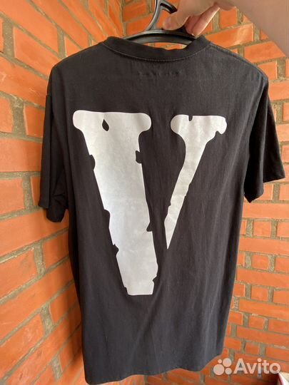 Футболка vlone