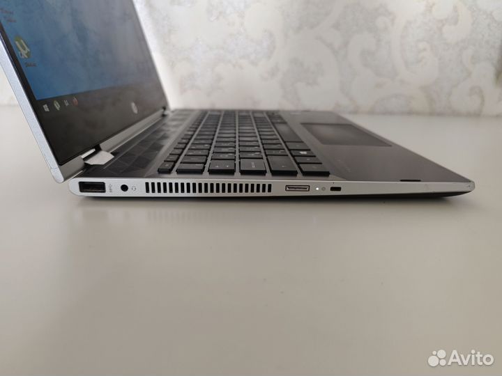 Hp pavilion 14(i3/8gb/SSD/fullhd)