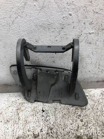 Крышка форсунки омывателя фар