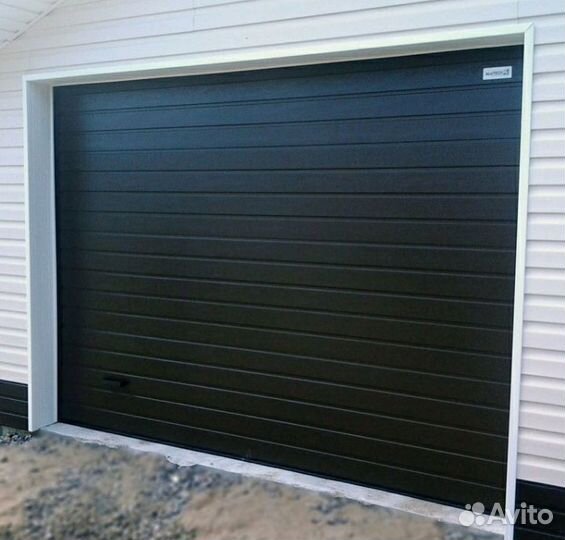 Секционные вoрота Дорхан или Алютех