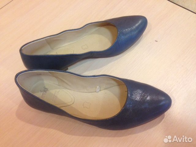 Фирменные балетки из натуральной кожи