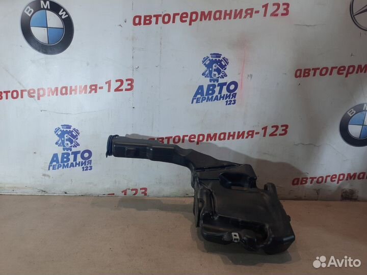 Бачок омывателя Mercedes E350 W212 642.850D 2010