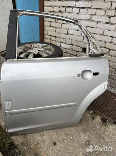 Дверь задняя левая Ford Focus 2 дорестайлинг