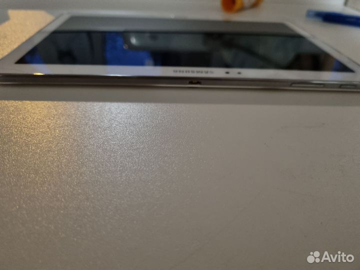 Планшет Samsung Galaxy Tab Pro 10.1 SM-T525