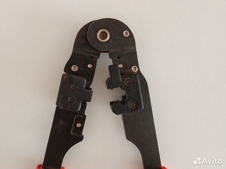 Клещи обжимные RJ 45 витая пара