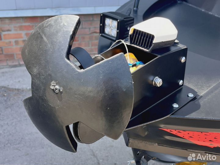 Моторная лодка BRO S 4.2 classic