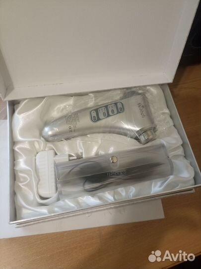 Массажный аппарат для лица